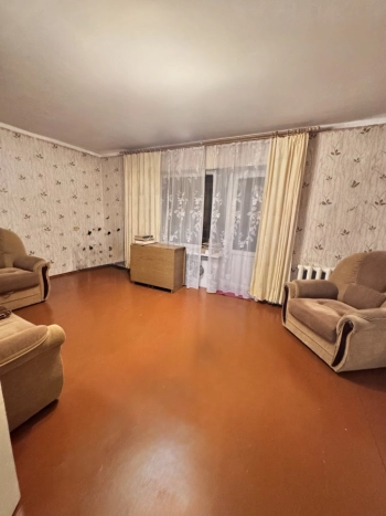 Двухкомнатная квартира в кирпичном доме 53 кв.м