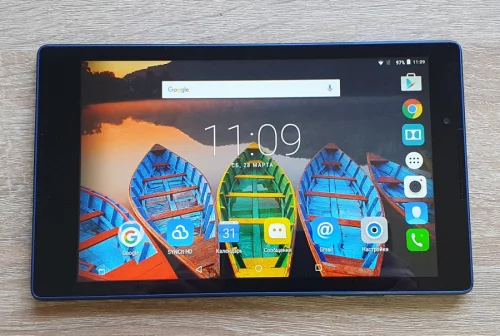 Планшет Lenovo Tab 3 TB3-850M 16GB