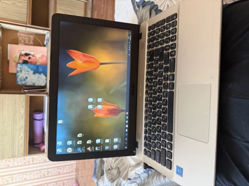 Ноутбук asus