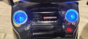 Детская машинка Каталка, толокар RiverToys Mercedes-Benz GL63