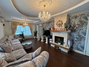 Элитный коттедж в городе Бобруйске