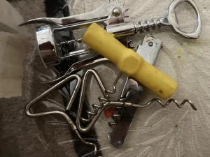 Вилки, ножи, штопор