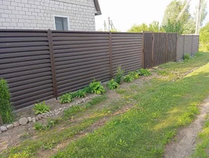 Установка заборов, ворот, устройство отмостки, дорожки