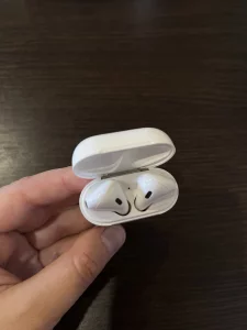 AirPods 2 оригинал. A2031