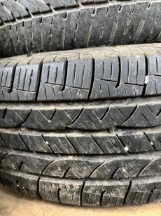 Шины 225/65 R17 4 колеса - 20 руб шт