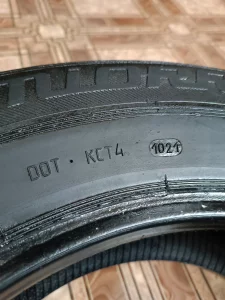 Шины летние, 4 шт. (б/у). R16. 215/65