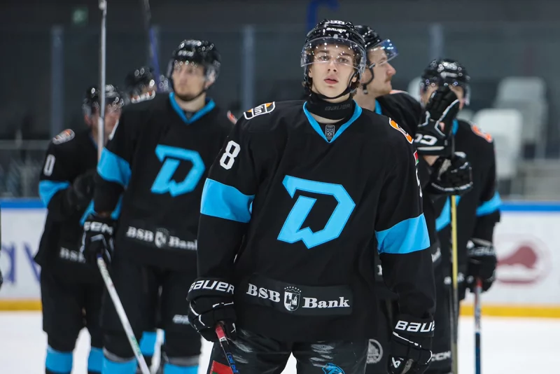 Встреча лидеров: «СКА-1946» принимает «Динамо-Шинник»