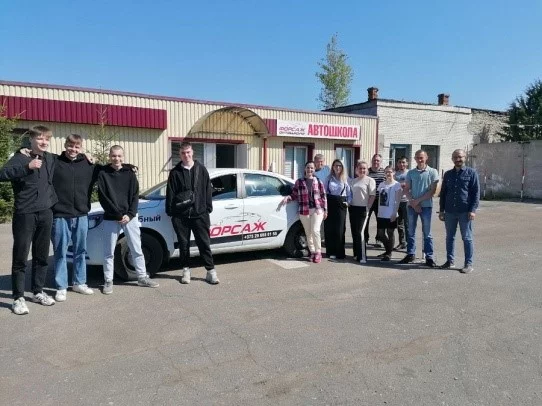 Автошкола «ФОРСАЖ» приглашает на обучение