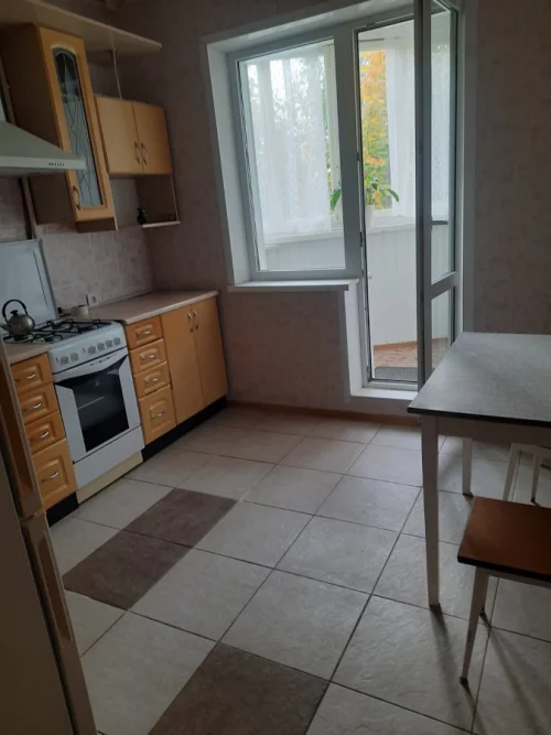 2 комнаты в трёхкомнатной квартире