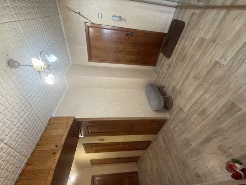 2-ух комнатная квартира 55кв. В центре