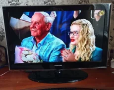 Samsung 32 дюйма