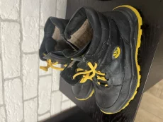 Продам дёшево женскую обувь