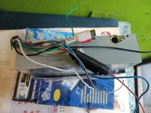 Кассетная автомагнитола с радио