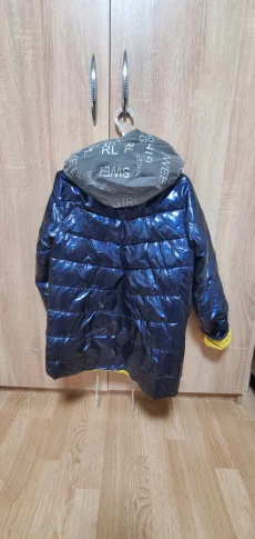 Куртки на девочку весна р 38-40-42 по 20р