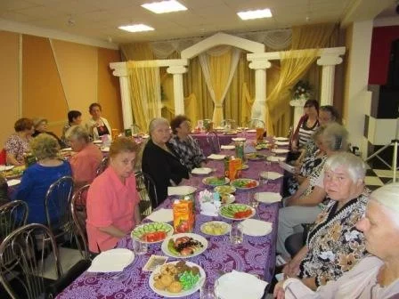 С добротой к людям