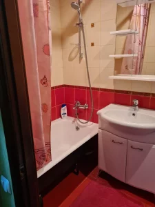 Двухкомнатную квартиру