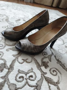 Туфли женские р. 37