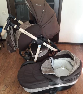 Детская коляска