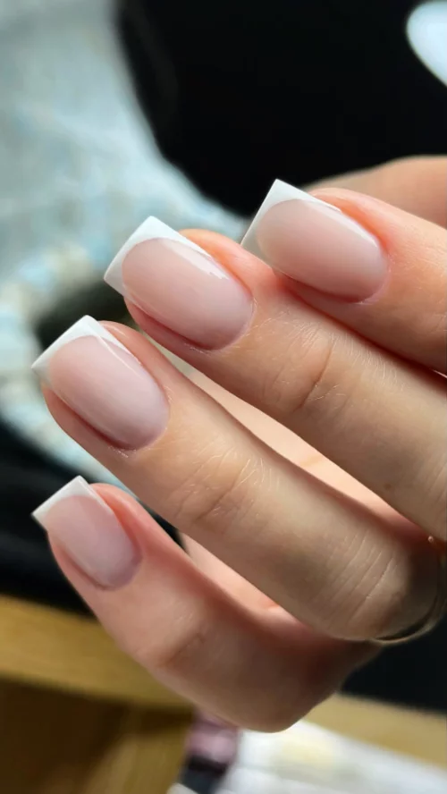 Маникюр с покрытием