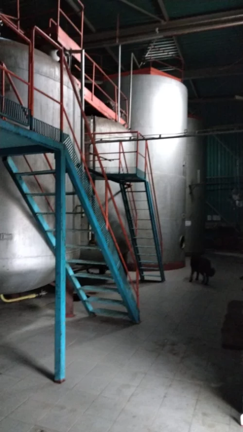 Ёмкость металлическая для купажирования продуктов