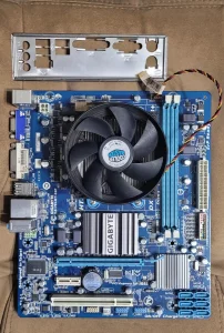 Материнская плата AM3+