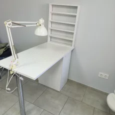 Стол для маникюра