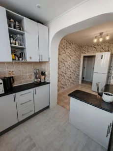 4-х комнатную квартиру ул. Рокоссовского д. 42