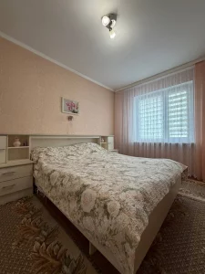Трехкомнатная квартира на ул. Сикорского, д. 26
