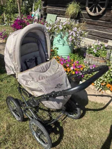 Отдам коляску 2в1