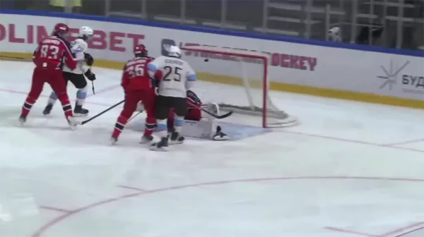 Хоккеисты «Динамо-Шинника» крупно обыграли «Красную Армию» в МХЛ