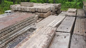 Плиты, блоки, кирпич б/у