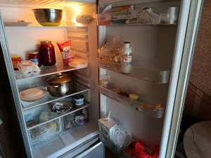 Холодильник Indesit