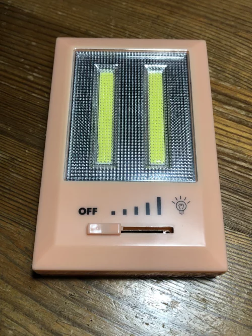 Светильник светодиодный на батарейках