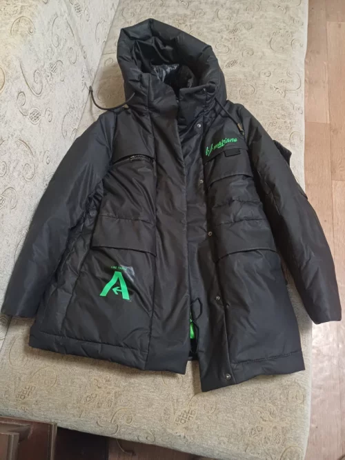 Пальто и зимнюю куртку