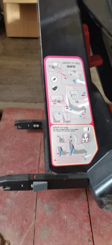 Автокресло 100 руб