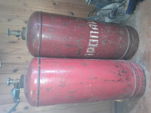 Газовый балон пустой 40 руб