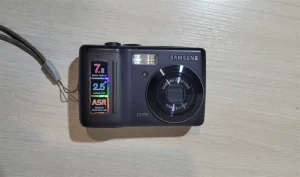 Samsung D75