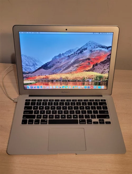 MacBook Air на intel i7 SSD 8GB ram