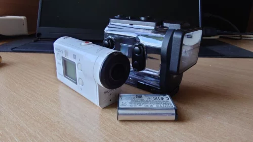 Экшен камеру Sony FDR-x3000
