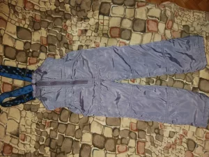 Классный весенний костюм для девочки р.86