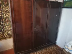 Шкаф