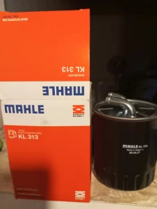 Топливный фильтр Mahle Kl 313