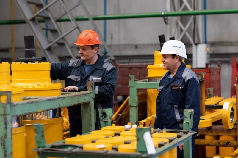 «Бобруйскагромаш» и «ФанДОК» – примеры ответственного применения Указа о сверхурочном труде