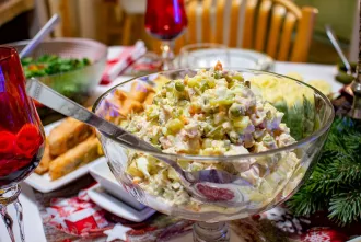 В МАРТ рассказали, сколько стоит набор для оливье в этом году