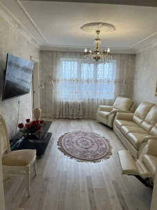 Квартира трешка