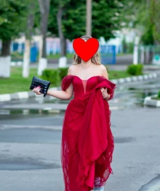 Платье на выпускной вечер