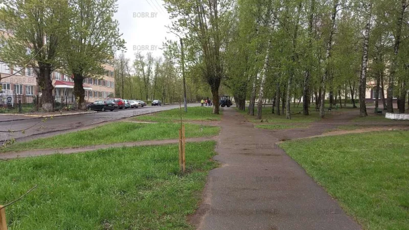 В авиагородке обновляют асфальт