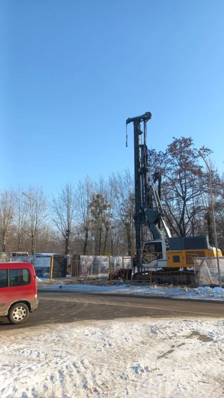 Что-то строят