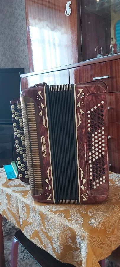 Аккордеон, б/у