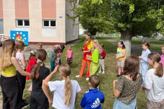 В бобруйском микрорайоне прошла развлекательная программа «Игры нашего двора»